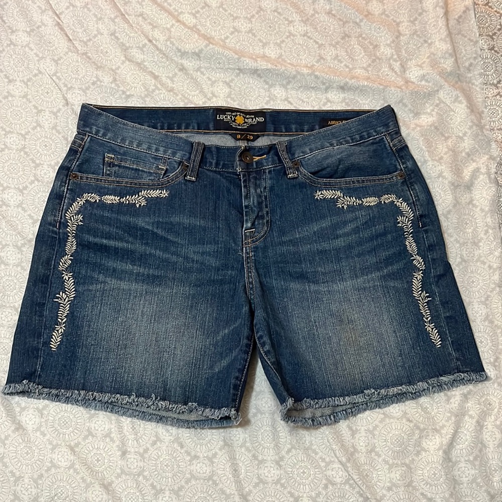 🍎Women’s Lucky Brand Abbey Short ~ Size 8/29 ~ see description 🍎3/25